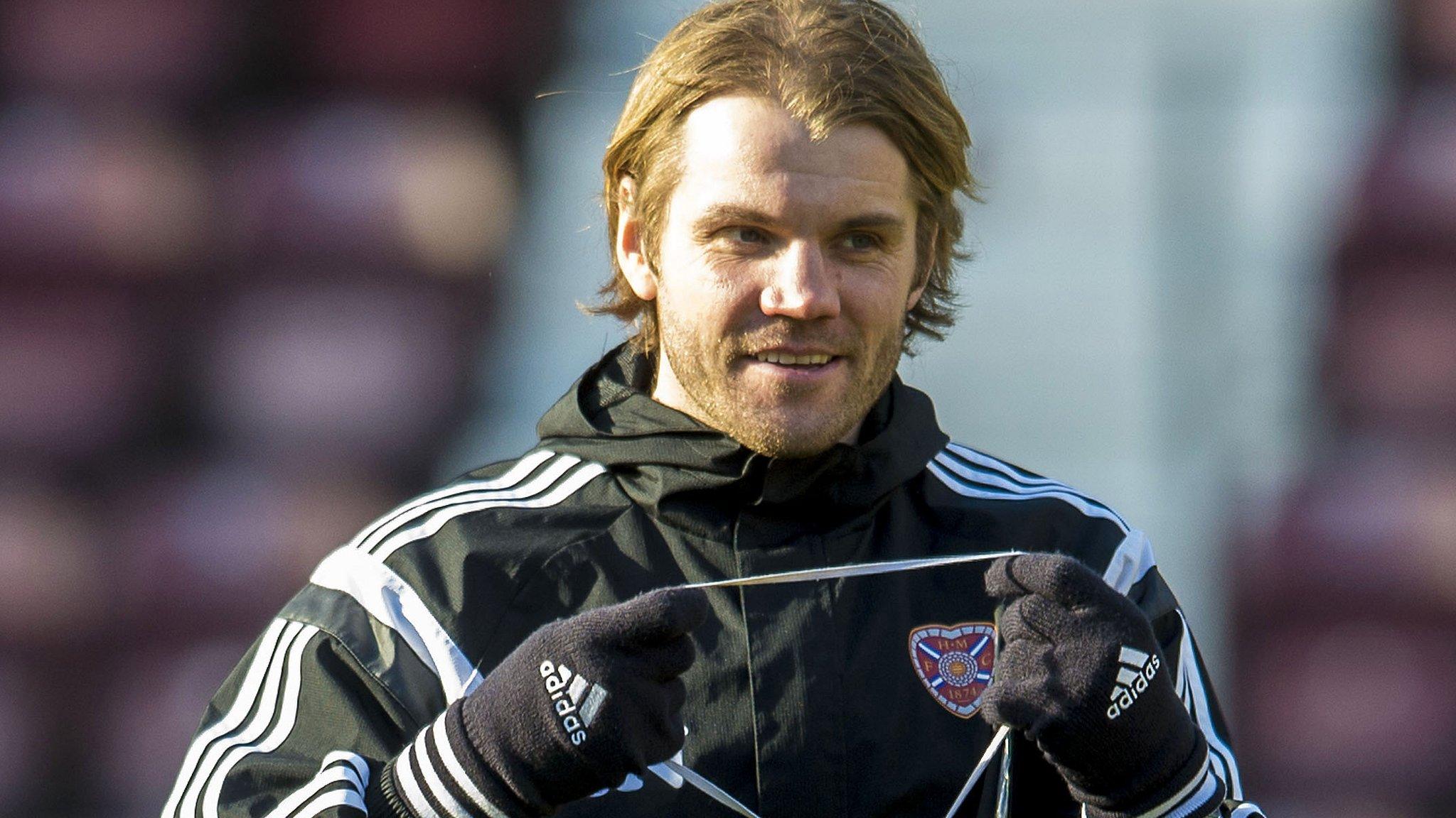 Hearts head coach Robbie Neilson