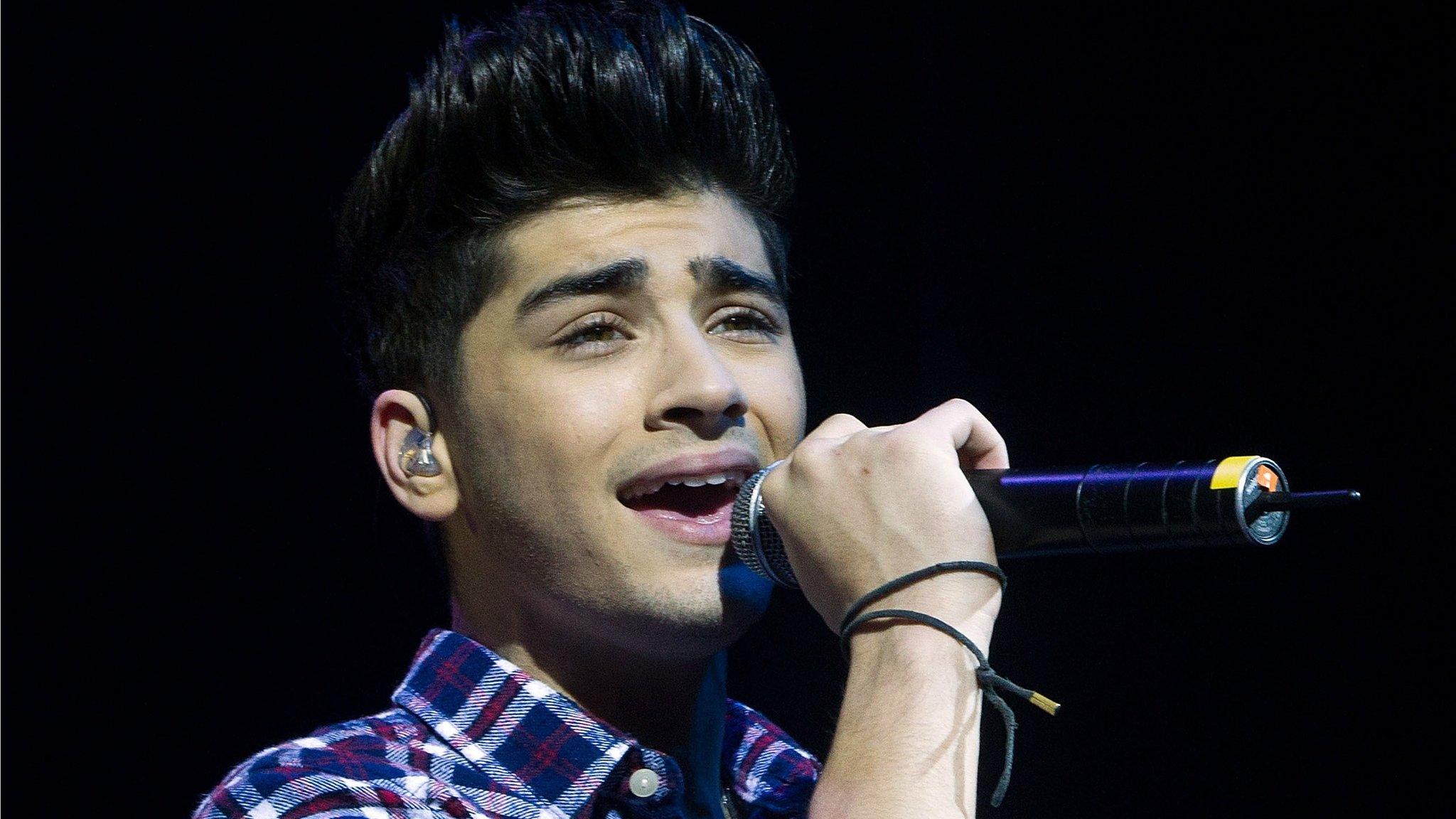 Zayn Malik singing