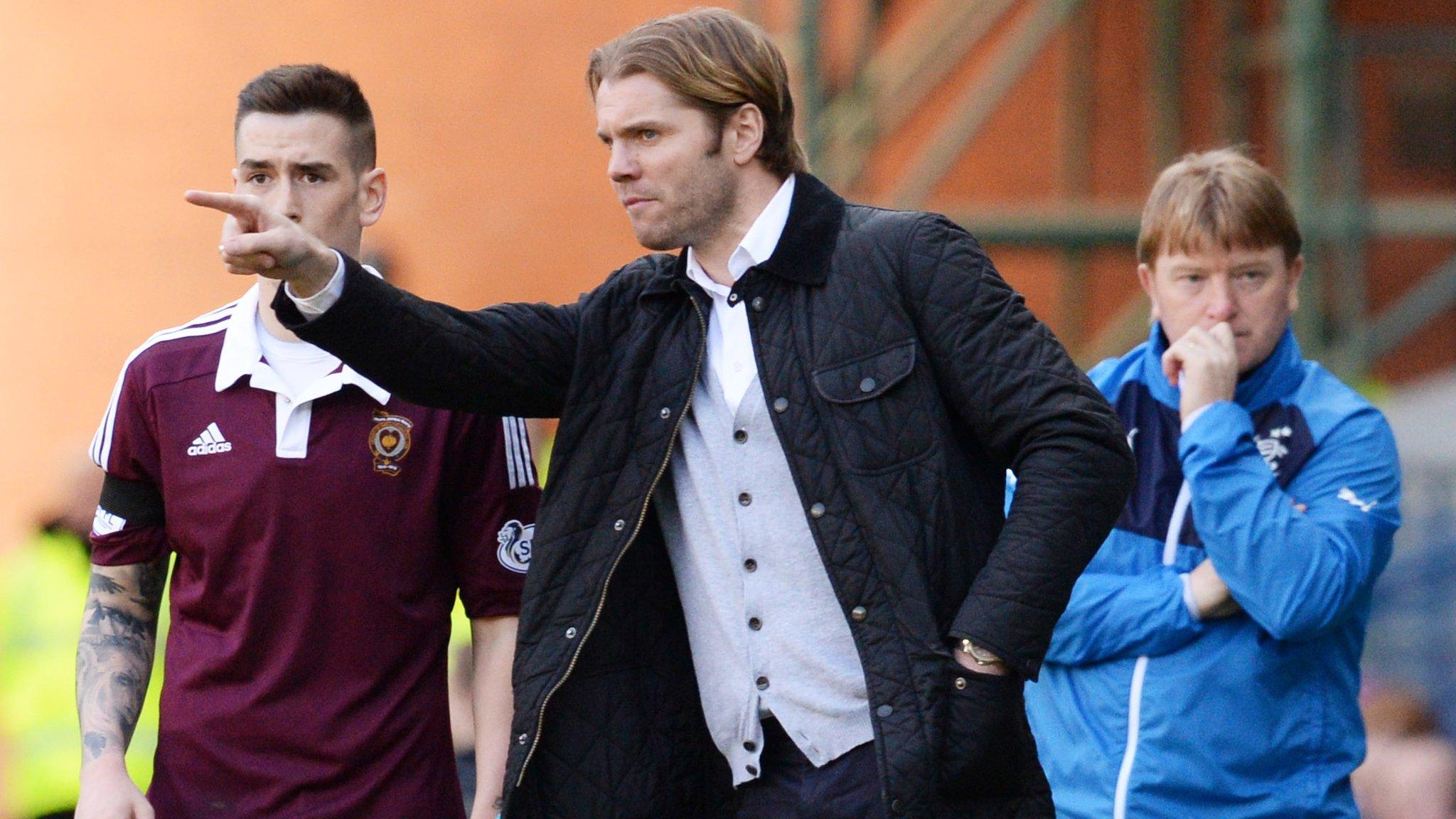 Hearts head coach Robbie Neilson