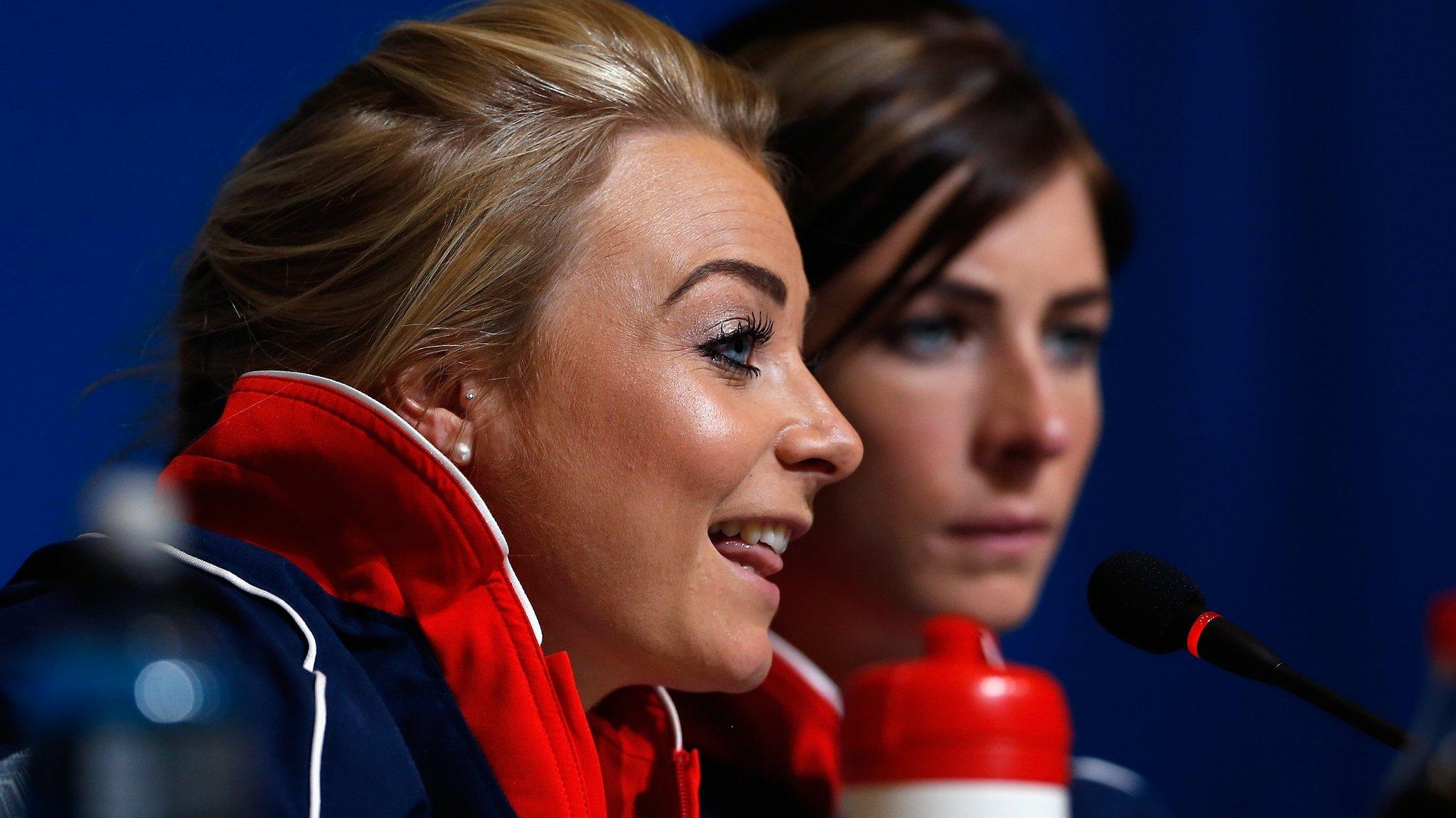 Anna Sloan and Eve Muirhead