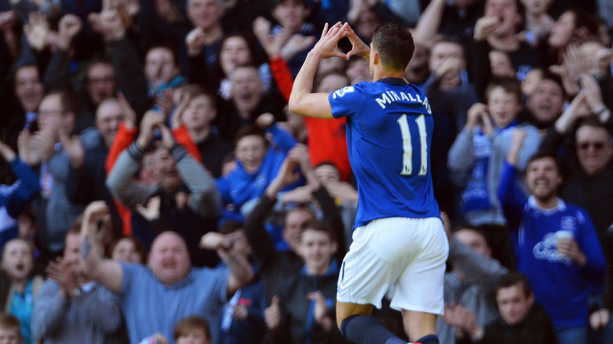 Mirallas celebrates