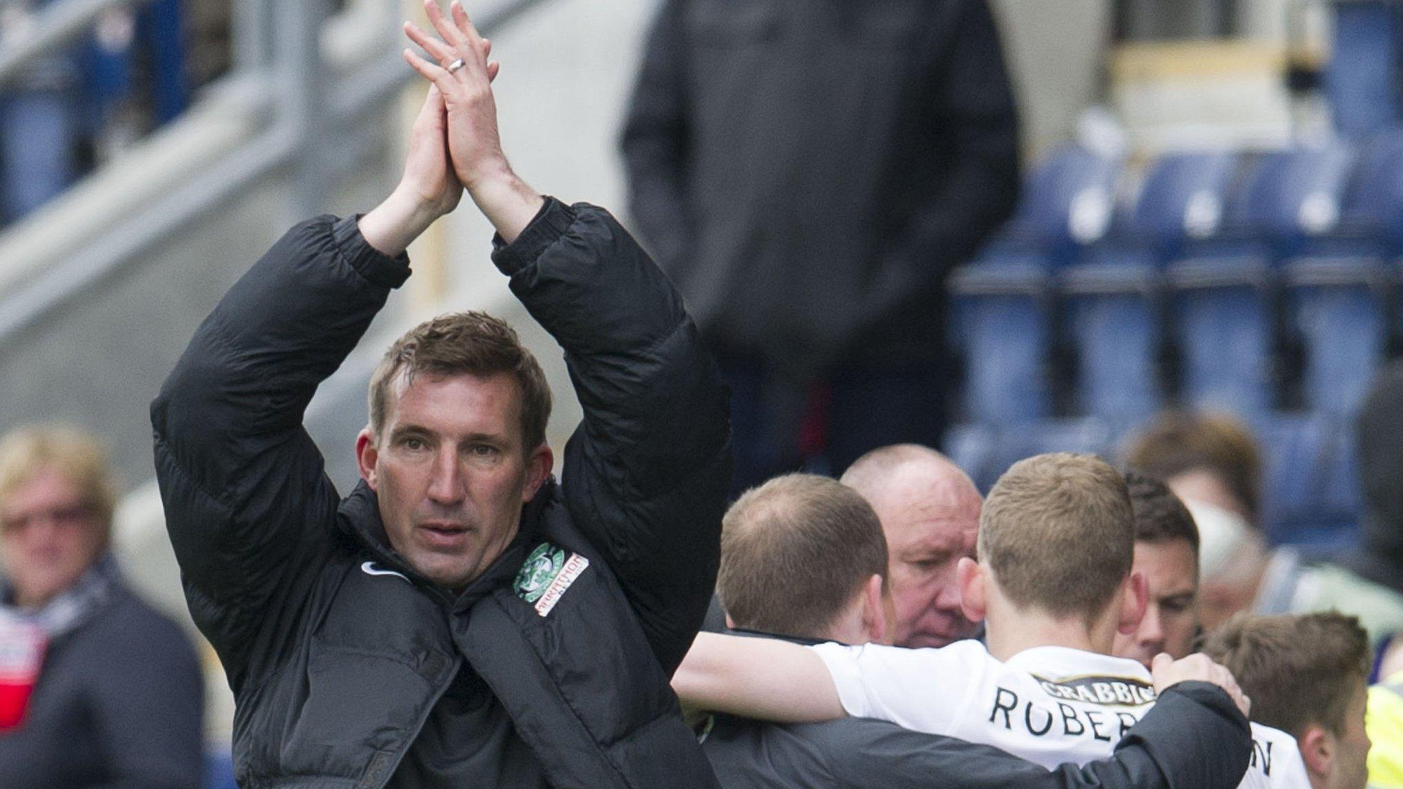 Hibernian manager Alan Stubbs