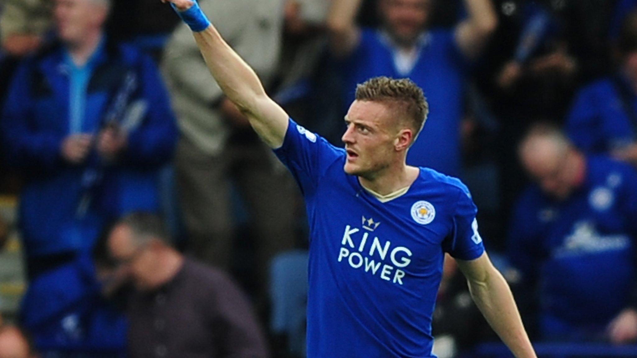 Jamie Vardy celebrates