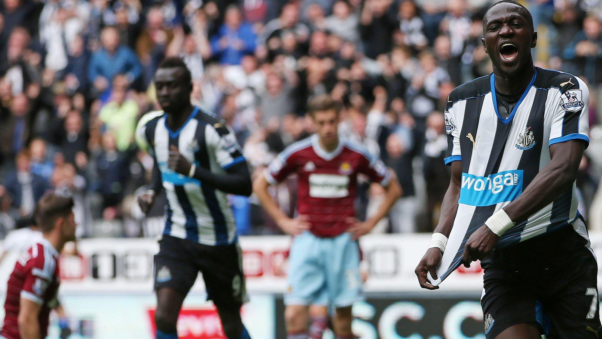 Moussa Sissoko celebrates