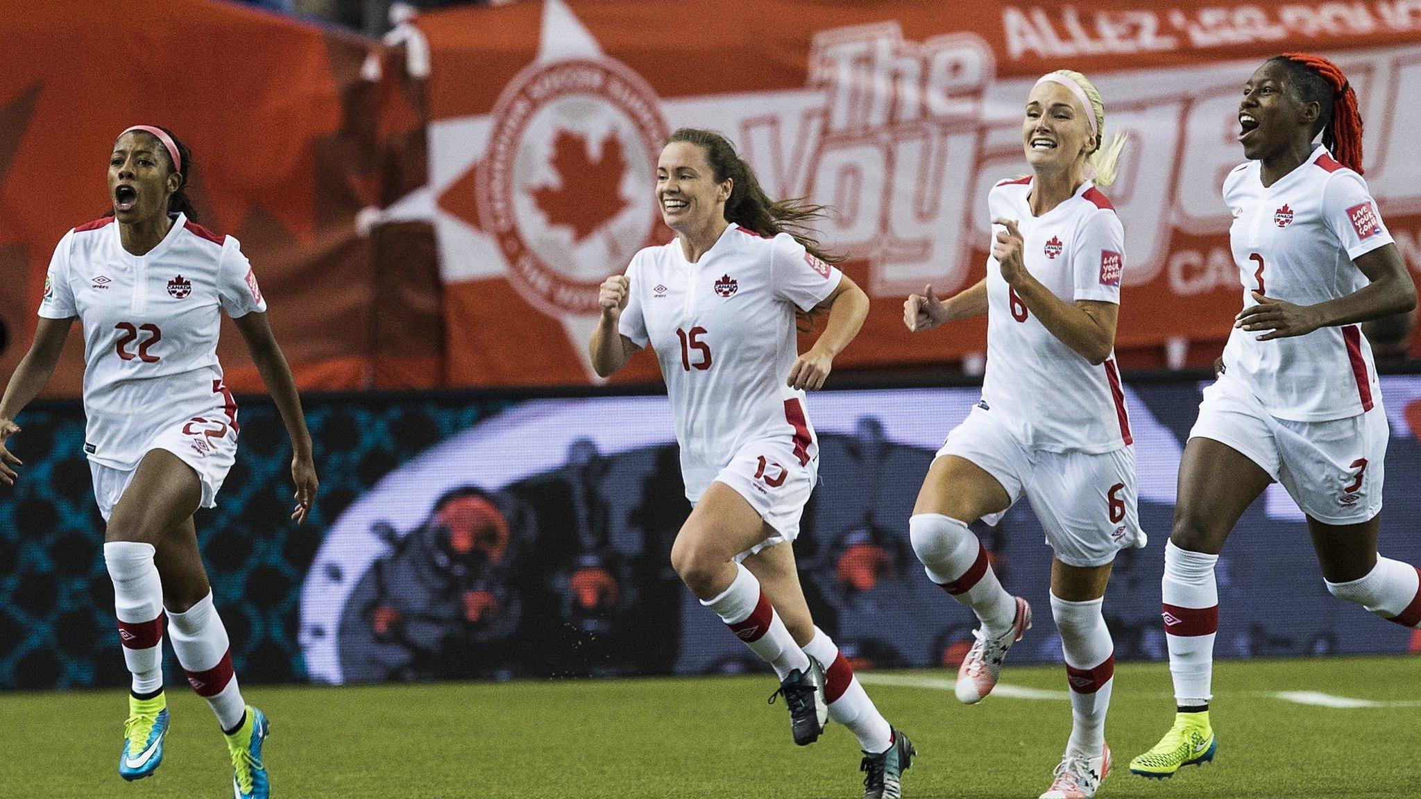 Canada celebrate Ashley Lawrence's goal against the Netherlands