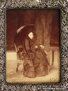 Signed photograph of Queen Victoria