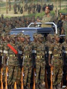 Uganda President Yoweri Museveni inspects Uganda soldiers being sent to the African Union mission in Somalia.