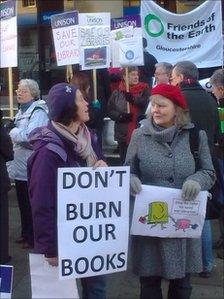 Library protest Gloucester