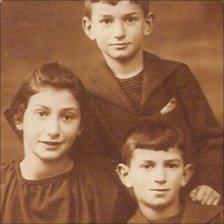 Helen Seligman, Justin Seligman (top) and Henry Seligman as children