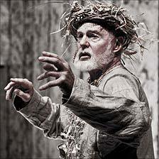 Sir Derek Jacobi in King Lear (photo by Johan Persson)