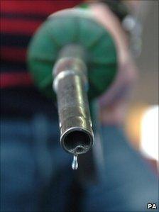 Petrol nozzle