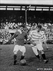 Billy Meredith of Manchester United in action during the first ever FA Charity Shield match (28 August, 1908) against Queens Park Rangers. Following a 1-1 draw, United won 4-0 in the replay