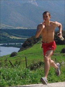 James Anderson training in Italy