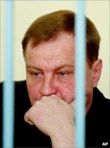 Former Russian army officer Yuri Budanov on trial for murder in Rostov-on-Don, 14 May 2002