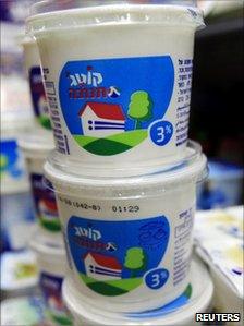 Stack of cottage cheese cartons