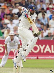 Yuvraj Singh fending a short ball at Nottingam