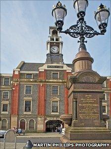 Entrance to Maesteg Market by Maesteg Town Hall