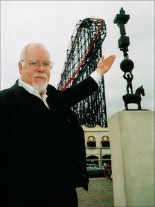 Sir Peter Blake with his "Life as a Circus" artwork in Blackpool