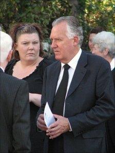 Peter Hain attending the funeral of miner Garry Jenkins