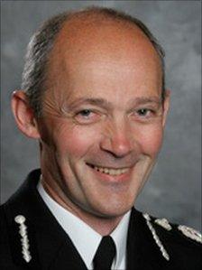 Chief Constable Richard Crompton