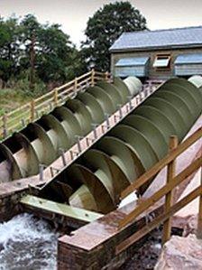 Hydroelectric turbine in Cardiff