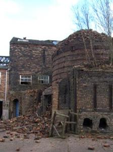 Collapsed brickwork at Hanley kiln (image: Fraser Trantor)