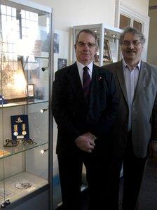 Museum directors John Williams (L) and Mark Hignett