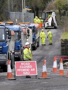 Road repair work in Penrhiwceibr