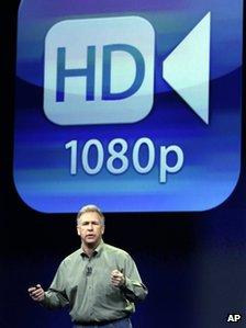 Phil Schiller discusses the high-definition capabilities of the tablet