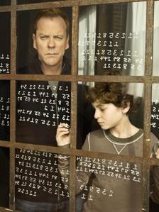 Kiefer Sutherland and David Mazouz in Touch