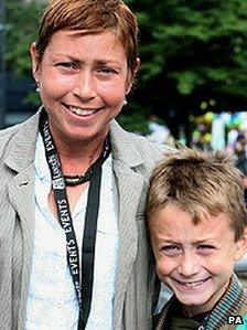 Jane Tomlinson with her son Steven