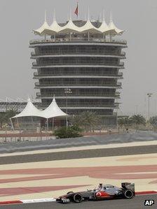 Practice session at the Bahrain International Circuit (20 April 2012)