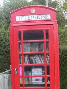 Bucklebury telephone box