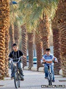 Children cycling