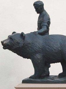 Wojtek and soldier