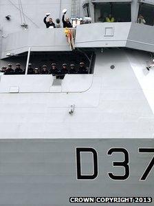 Crew on HMS Duncan