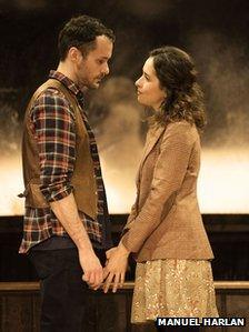 Declan Bennett (Guy) and Zrinka Cvitesic (Girl) in Once