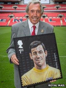 Gordon Banks with his stamp