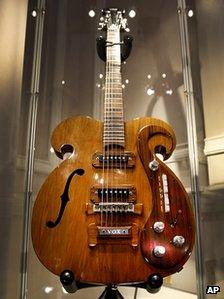 Beatles guitar