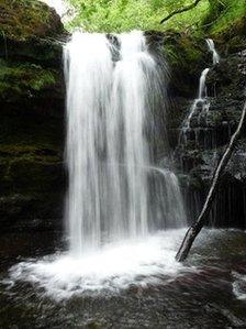 Rhaeadr