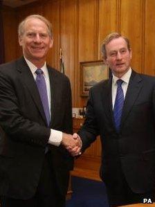 Richard Haass (left) meets Taoiseach Enda Kenny at Government Buildings in Dublin