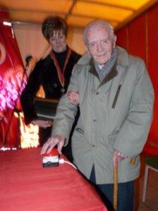 Hugh Lloyd Jones switches on Llanfairfechan Christmas lights in 2013