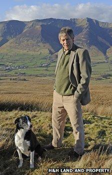 Lord Lonsdale stands in front of Blencathra