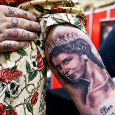 Pete's queen tattoo