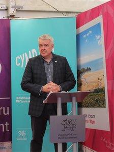 Carwyn Jones