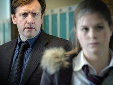 Neil Dudgeon as Brian and Jessica Baglow as Jenna in The Street