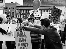 Vietnam protest