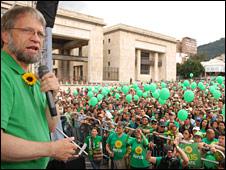 Antanas Mockus during an election campaign rally