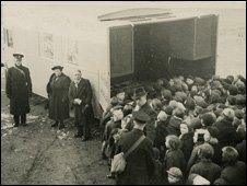 Evacuees to Blaenavon in 1940. Pic: Joan Stevens