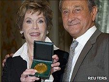 Jane Fonda and Paris mayor Bertrand Delanoe